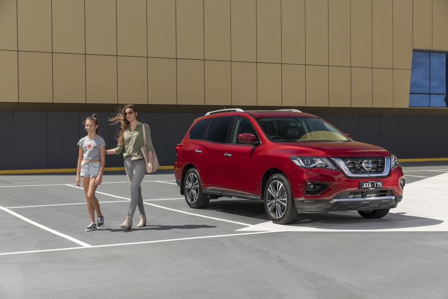  Nissan Pathfinder Ti (R52) 2017 года  (AU) (фото 24 из 40)